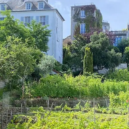 Montmartre En Rez-de-jardin * Paris
