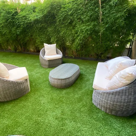Apartament Montmartre En Rez-de-jardin